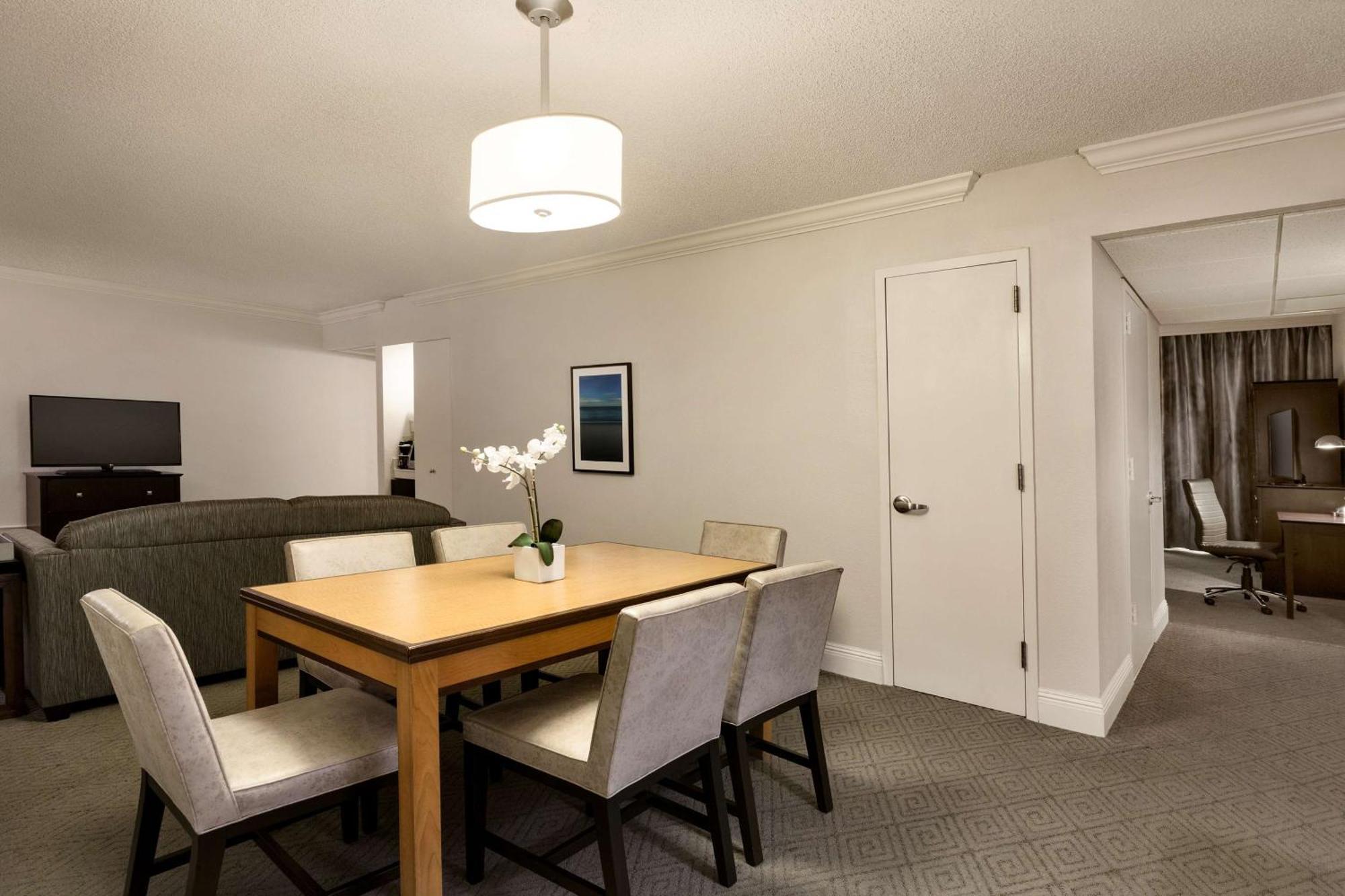 Embassy Suites Boca Raton Ngoại thất bức ảnh