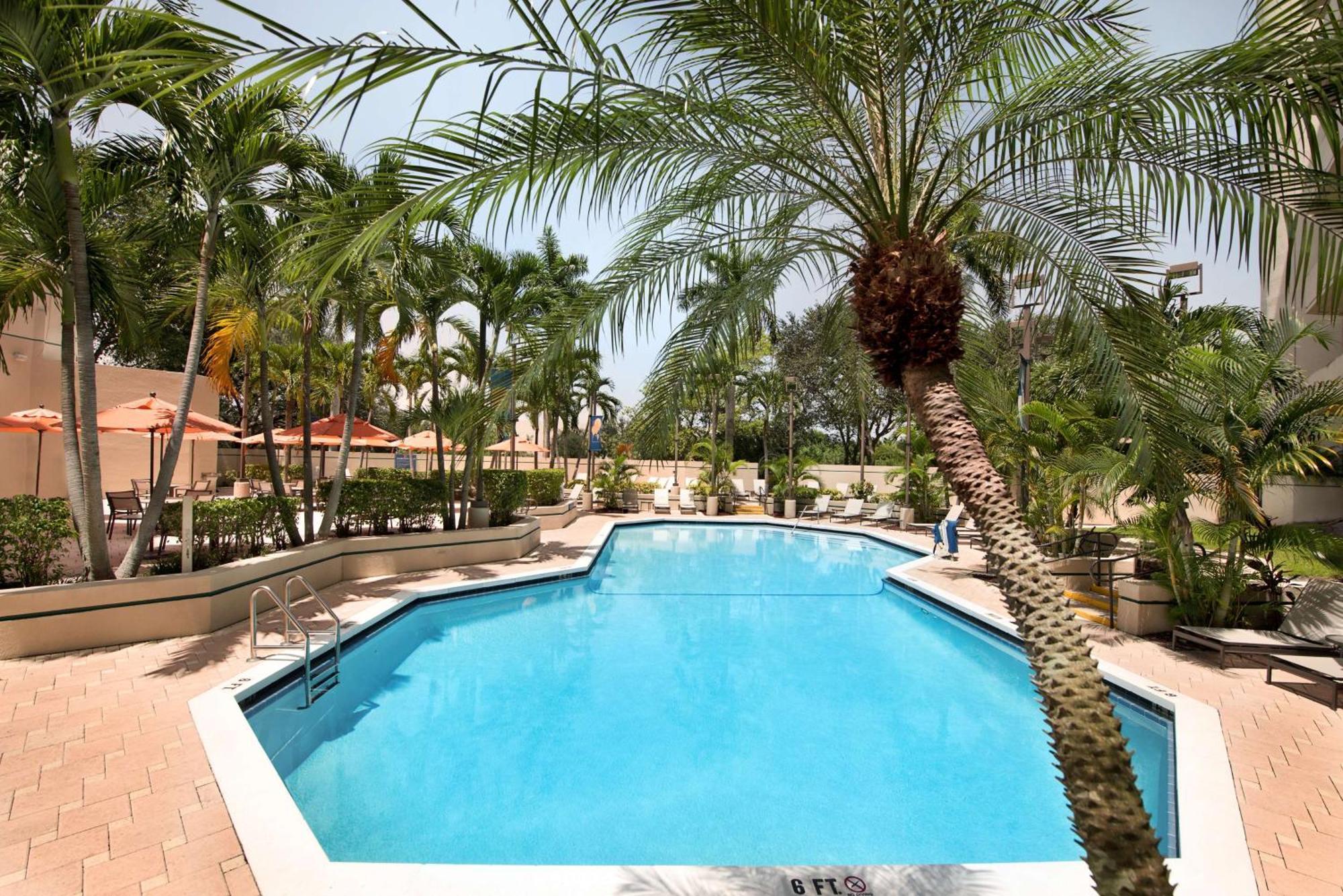 Embassy Suites Boca Raton Ngoại thất bức ảnh